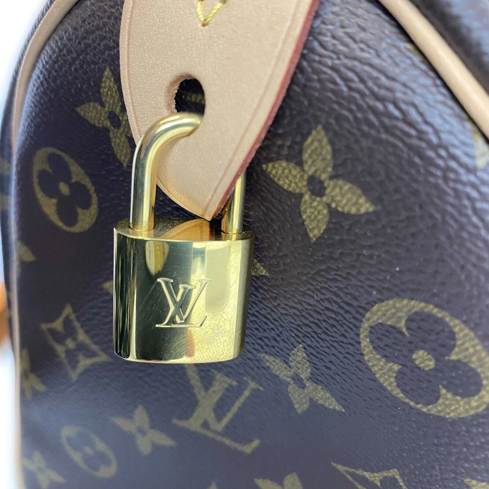 - 25 Excellent Big offer Fast response - Satchel VUITTON LOUIS - Speedy Monogram Coated Canvas Brown