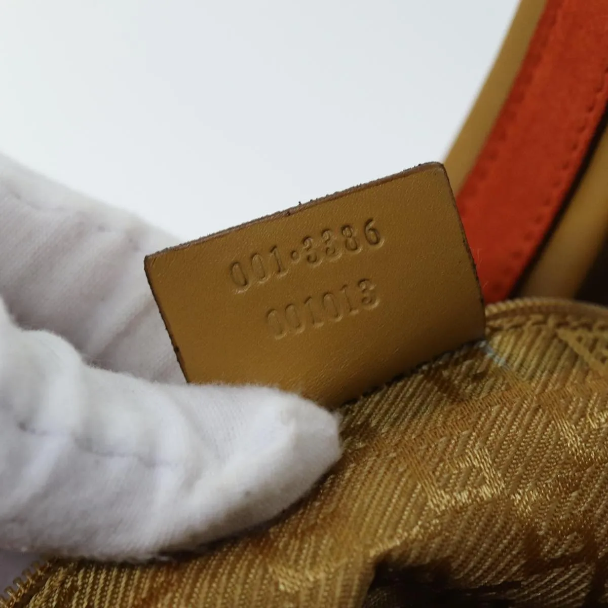 () Highly praised Gucci  Shoulder Big ticket savings Suede Bag