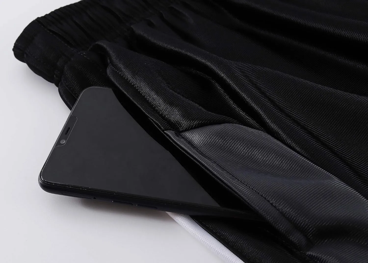 Abovewater Men’s Basketball Shorts with Deep Pockets Running Shorts & Gym Training Shorts with Drawstring