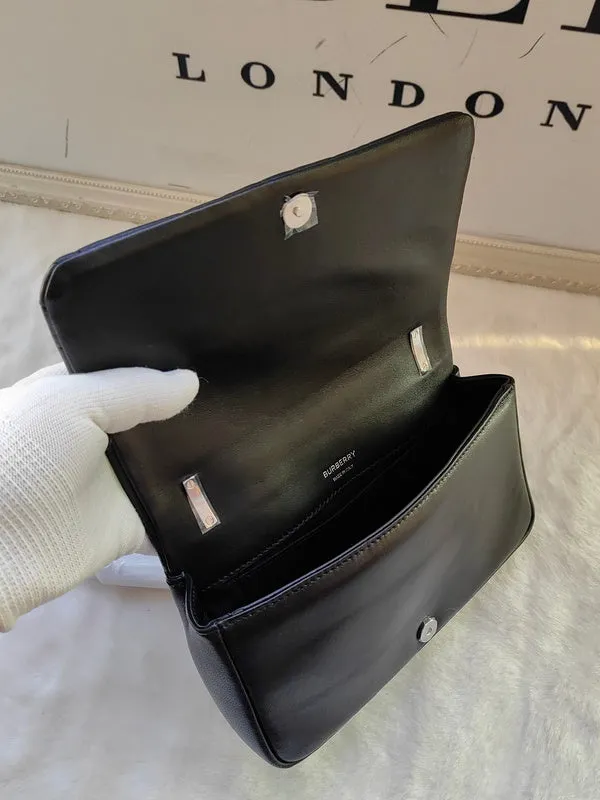 Big savings - Closet 157 Couture - Unique Bags Burberry