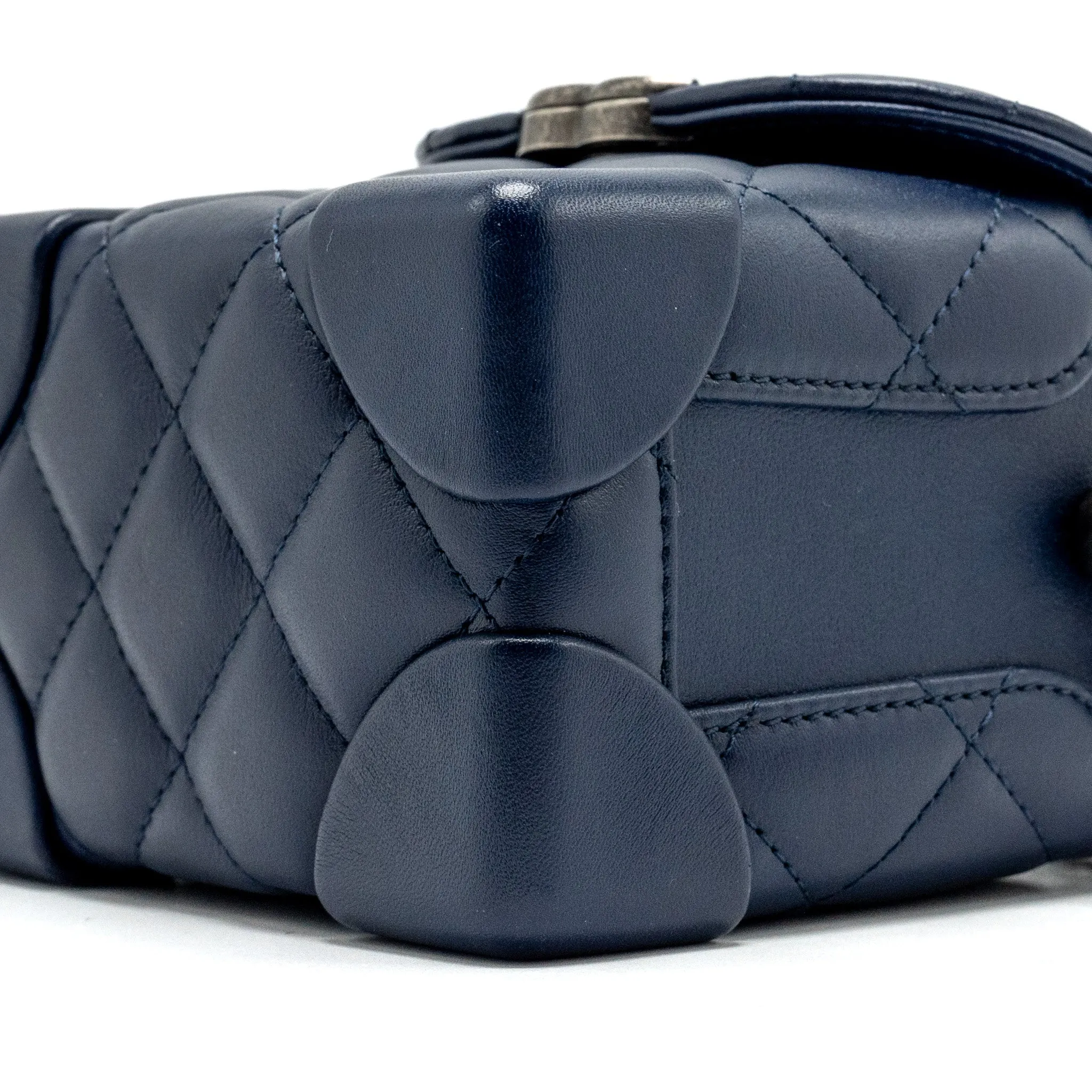 blue bag Flap 20C Ruthenium hardware mini Rapid support trunk Navy Chanel Early-bird price Calfskin
