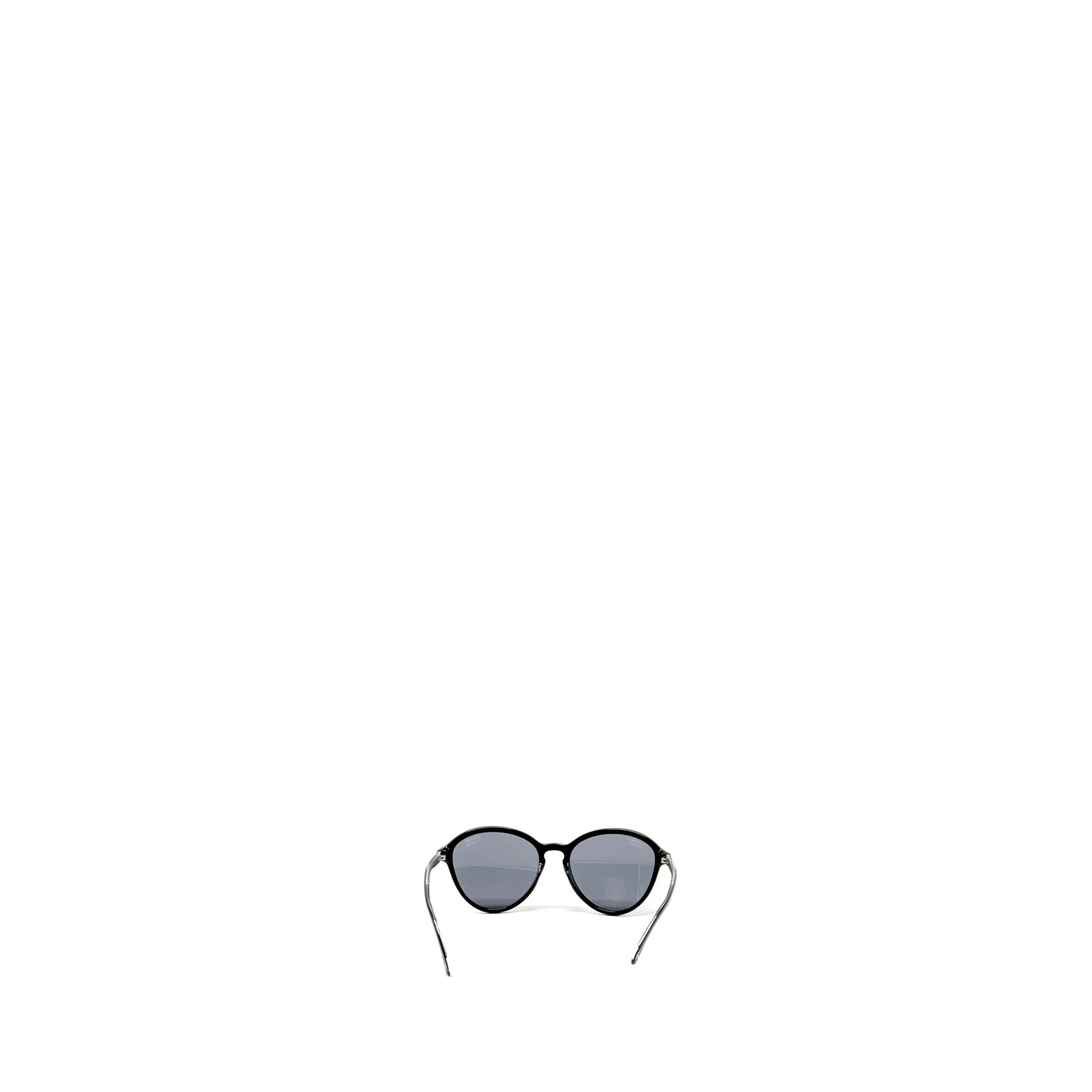 Chanel Easy-to-install Chic Silver Chain Black Decoration with Sunglasses