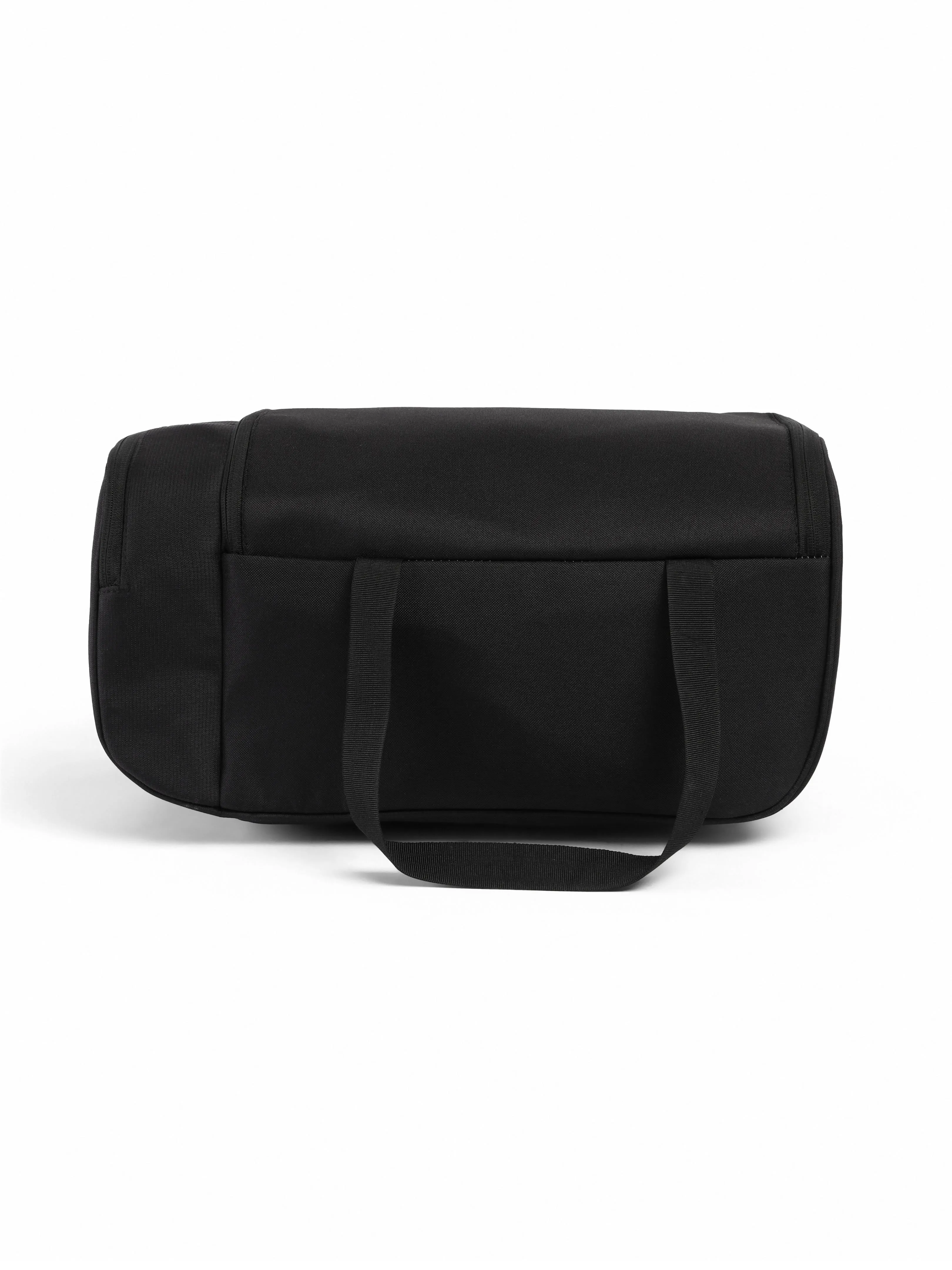 Cult 25 Litre Gym/Duffle Bag for Men & Women | Duffle Bag with Side Pocket & Shoulder Strap | Comfortable Handle | Black