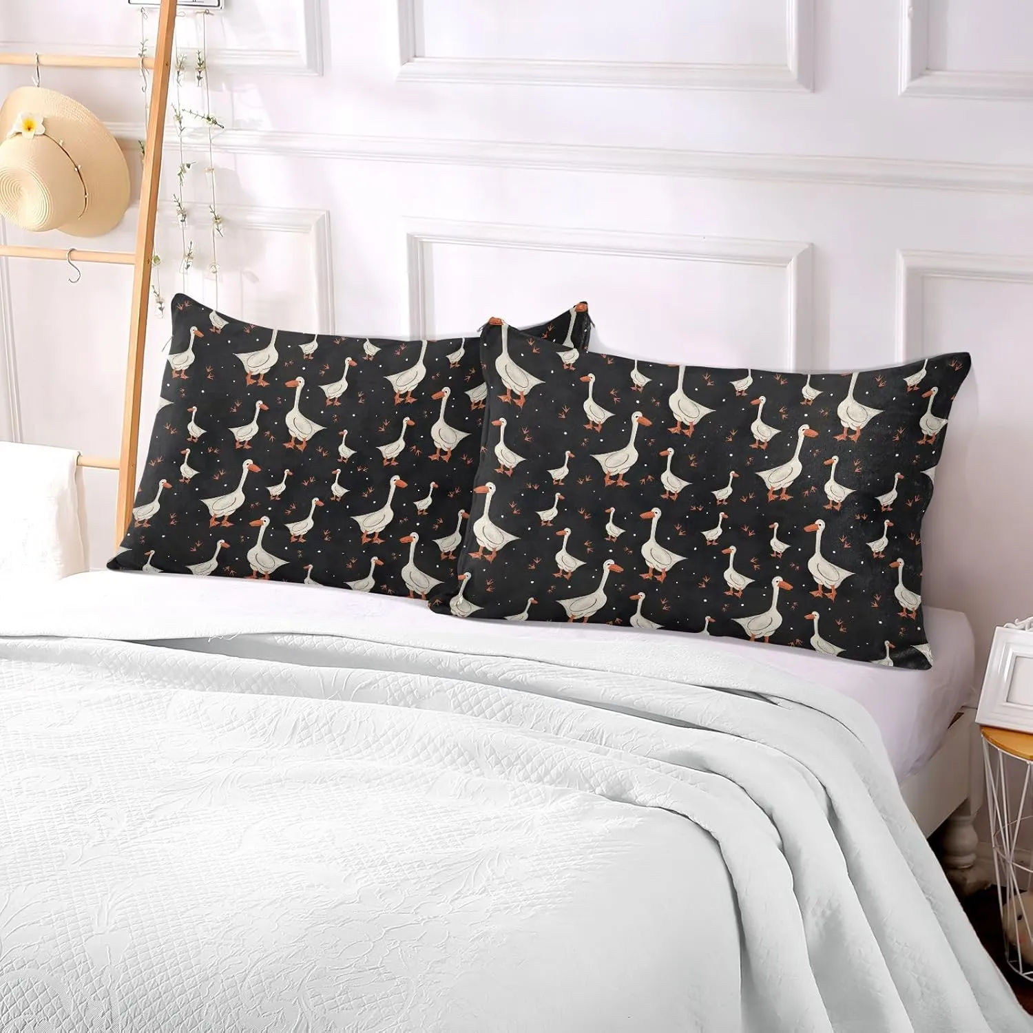 Cute Grey Gooses Pattern Plush Bed Pillow Cases, Queen Pillow Cases, with Side Opening Zipper, Soft Pillow Case, 4 Optional Sizes