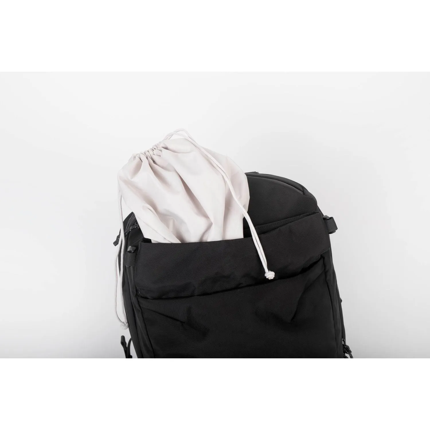 Doughnut Astir Large - Black