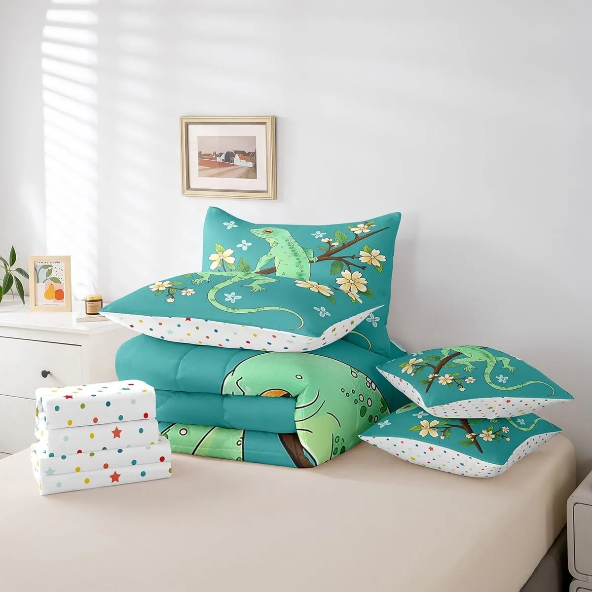 Erosebridal 7 Pcs Green Lizard Bed in A Bag,Animal Reptile Comforter Set,Beige Flower Floral Bedding Sets Queen Size,Cartoon Wildlife Quilt with Flat Fitted Sheet Brown Branches Green Leaves Decor