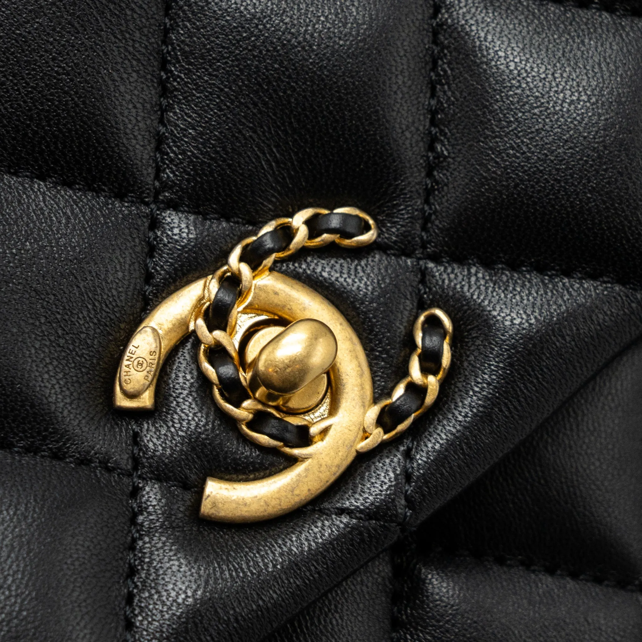 Exquisite Lambskin On Bag 22a Black (Microchip) Brushed Flap Chanel Chain Shoulder Button Optimized