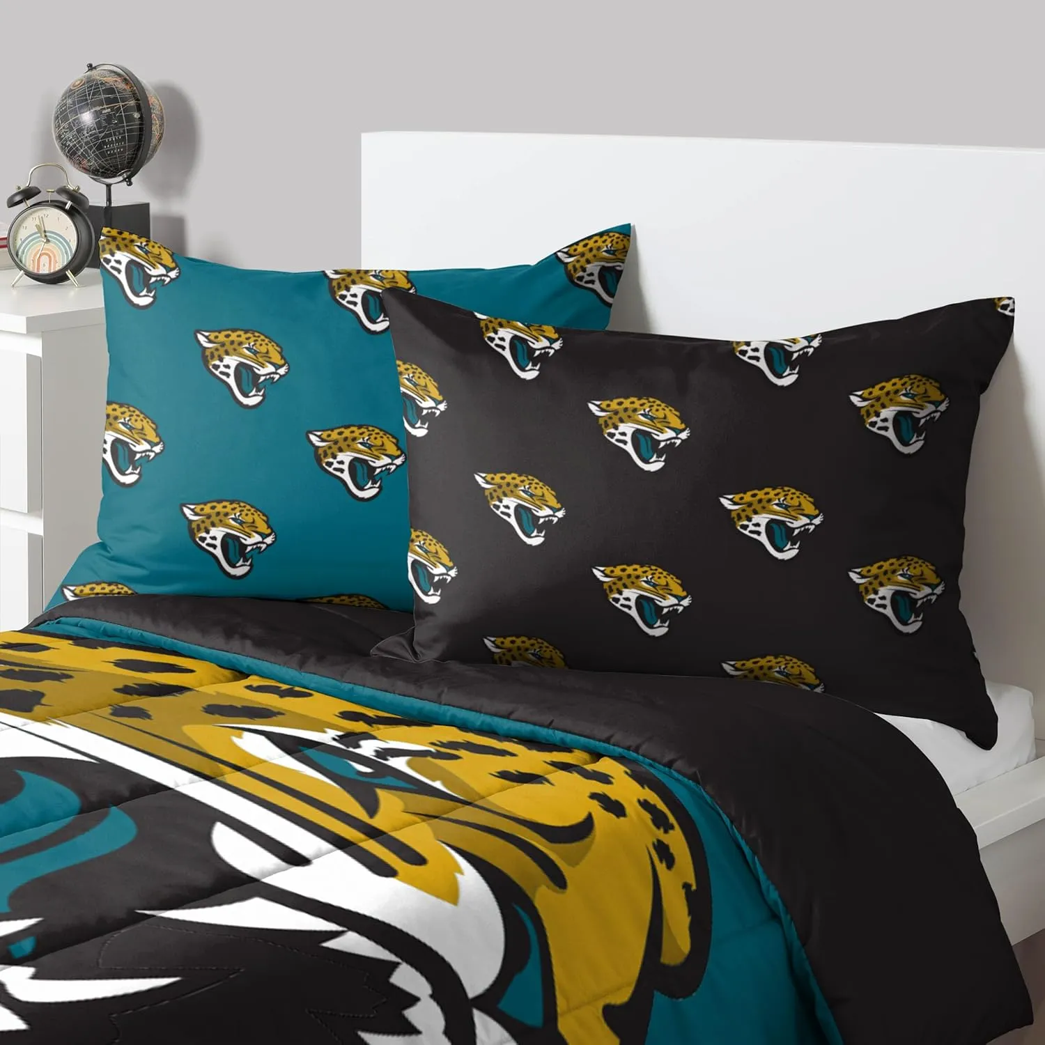 FOCO Dallas Cowboys NFL Team Color Bed In a Bag Comforter Bedding 3 Piece Full Set