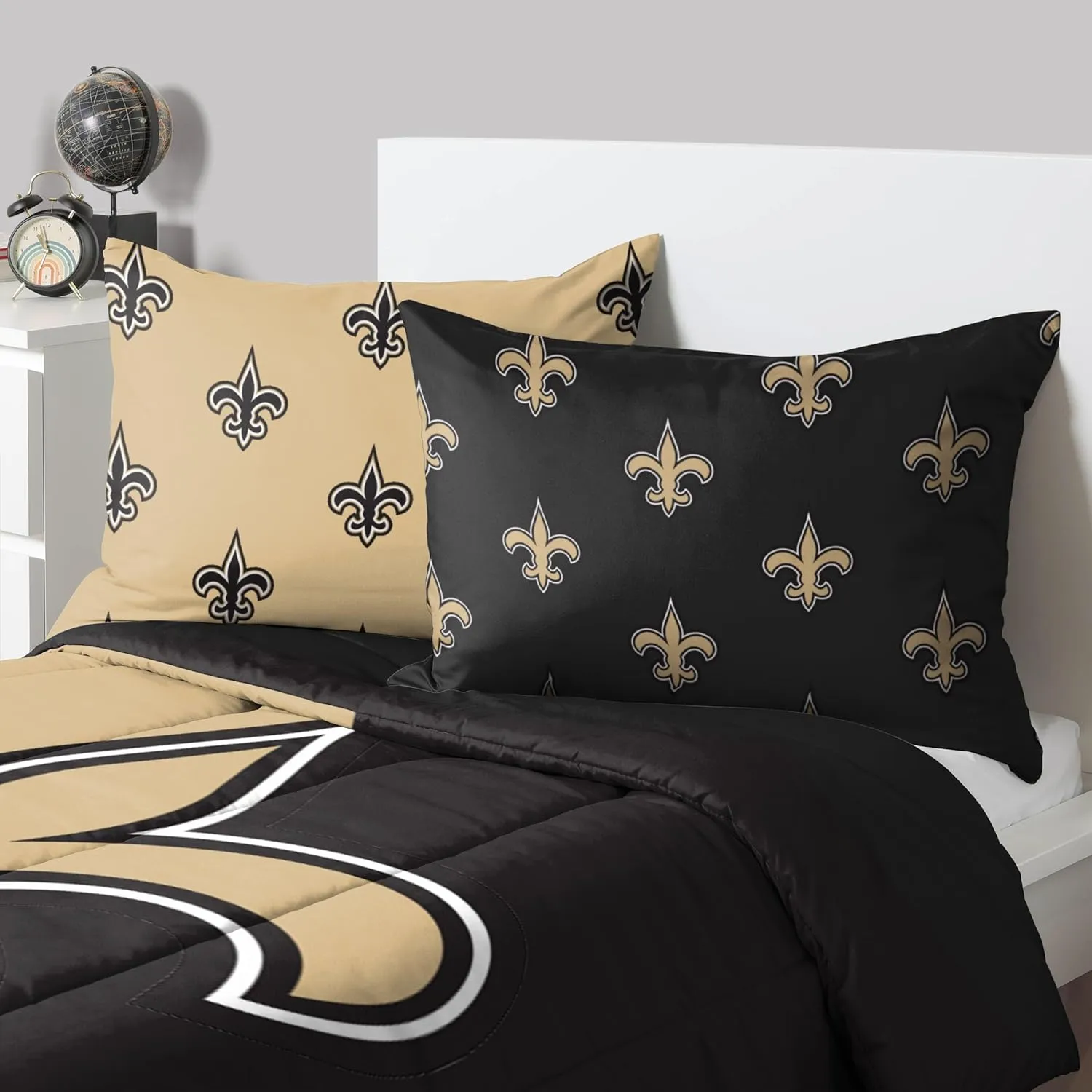 FOCO NFL Team Logo Bed in a Bag Comforter Bedding 3-Piece Set