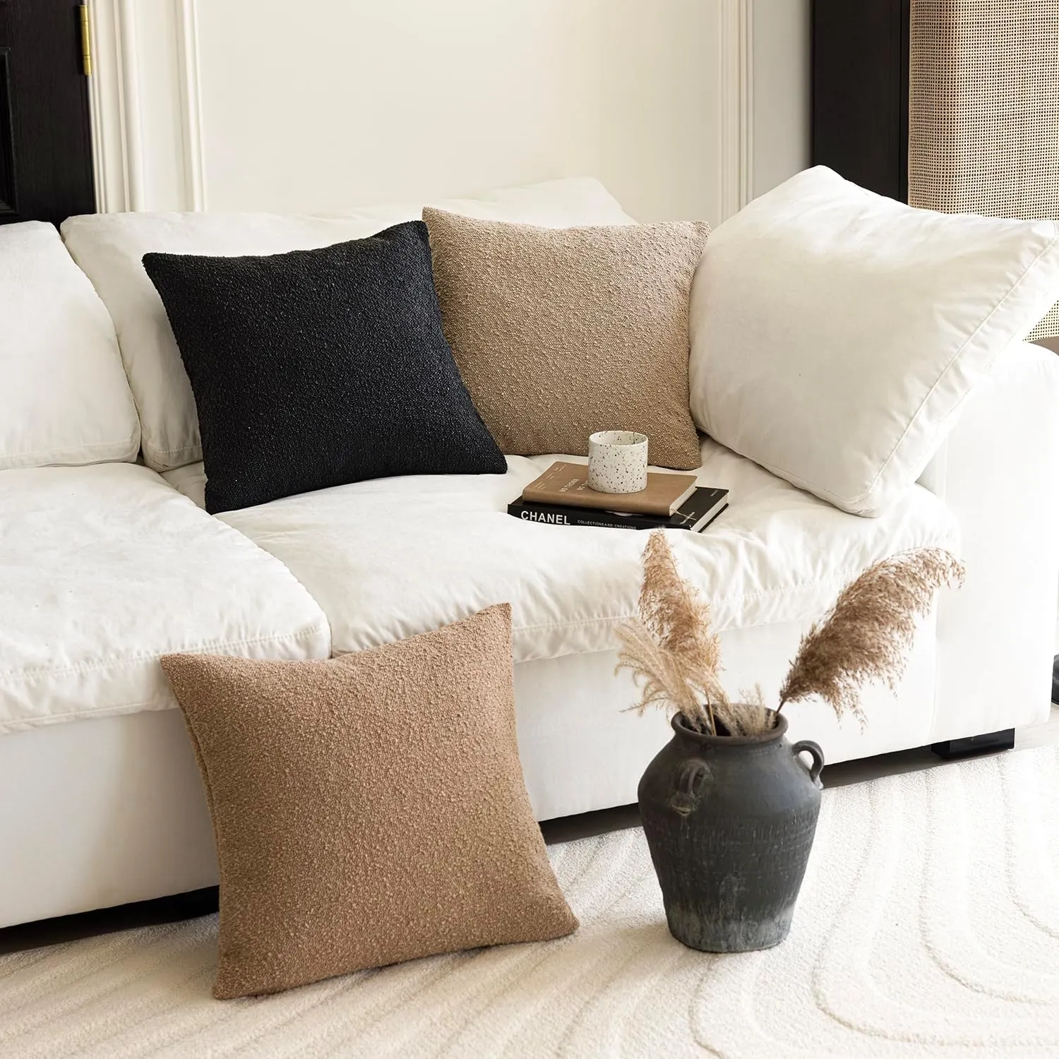 Foindtower Set of 2, Decorative Textured Boucle Throw Pillow Covers Accent Solid Pillow Cases Neutral Soft Cozy Couch Cushion Case for Chair Sofa Bedroom Living Room Home Decor 18 x 18 Inch Black