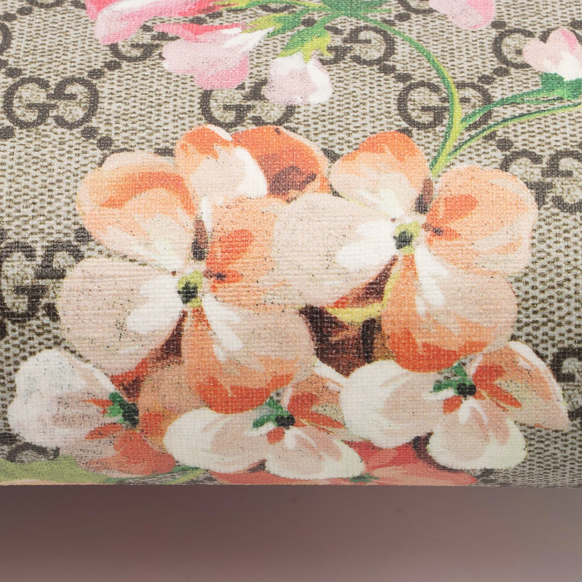Guaranteed security Gucci GG Medium Supreme Blooms Dionysus Bag Military discount Shoulder (SHF-sUU0yj)