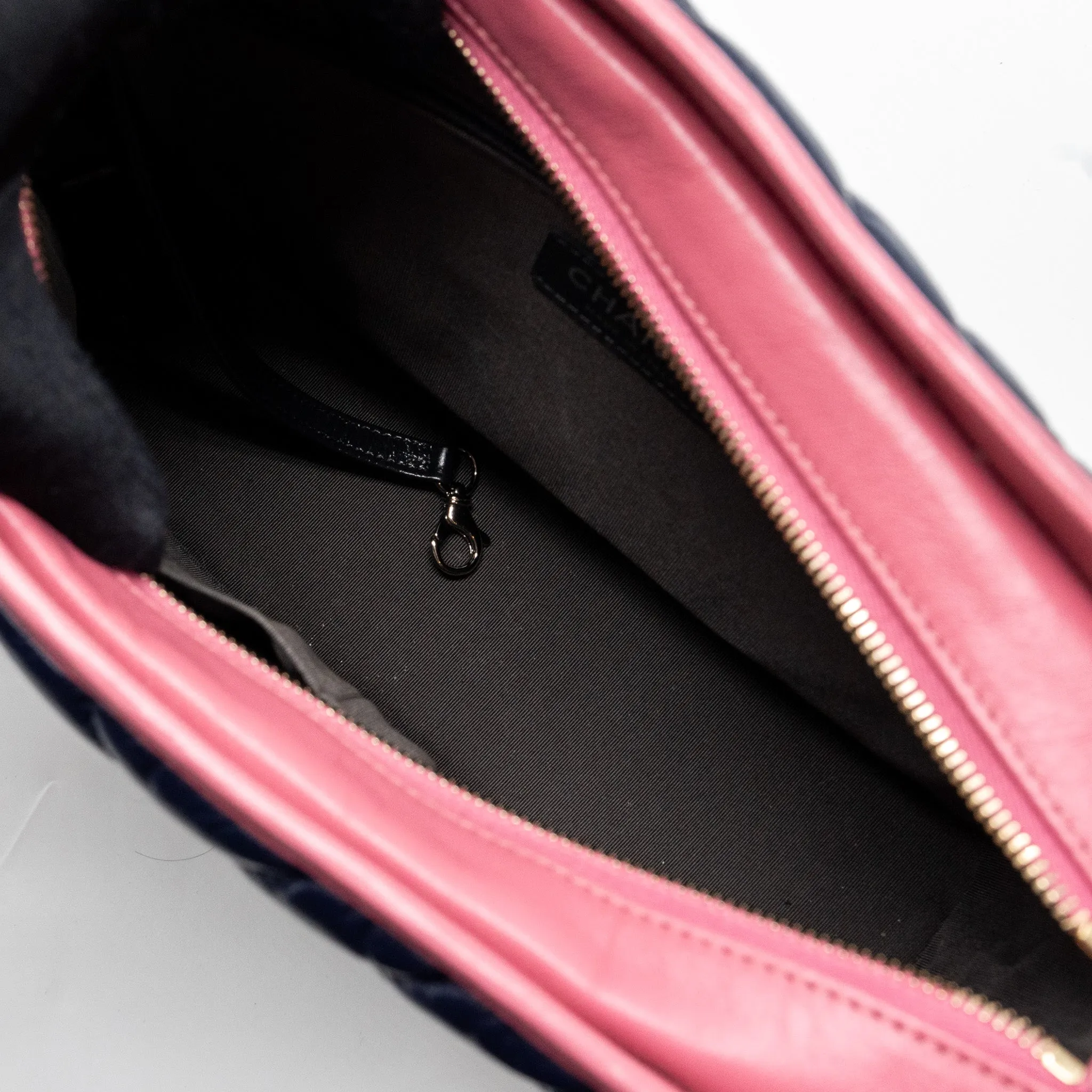 hardware large dark chevron grey hobo with blue/ dark Gabrielle bag / calfskin Ergonomic multicolor pink Chanel multicoloured Exclusive promotion