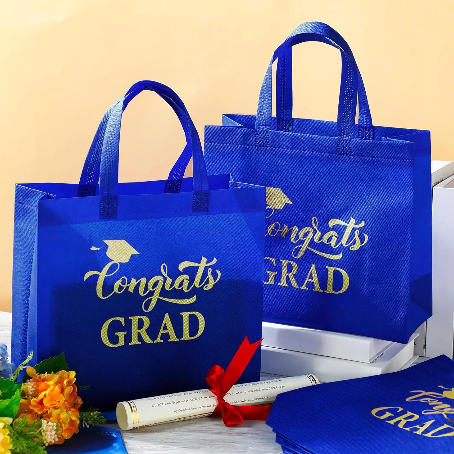 JaGely 30 Pcs Graduation Gift Bags with Handles Reusable Non Woven Congrats Grad Tote Bags Graduation Party Favor for College High School Graduate Decoration