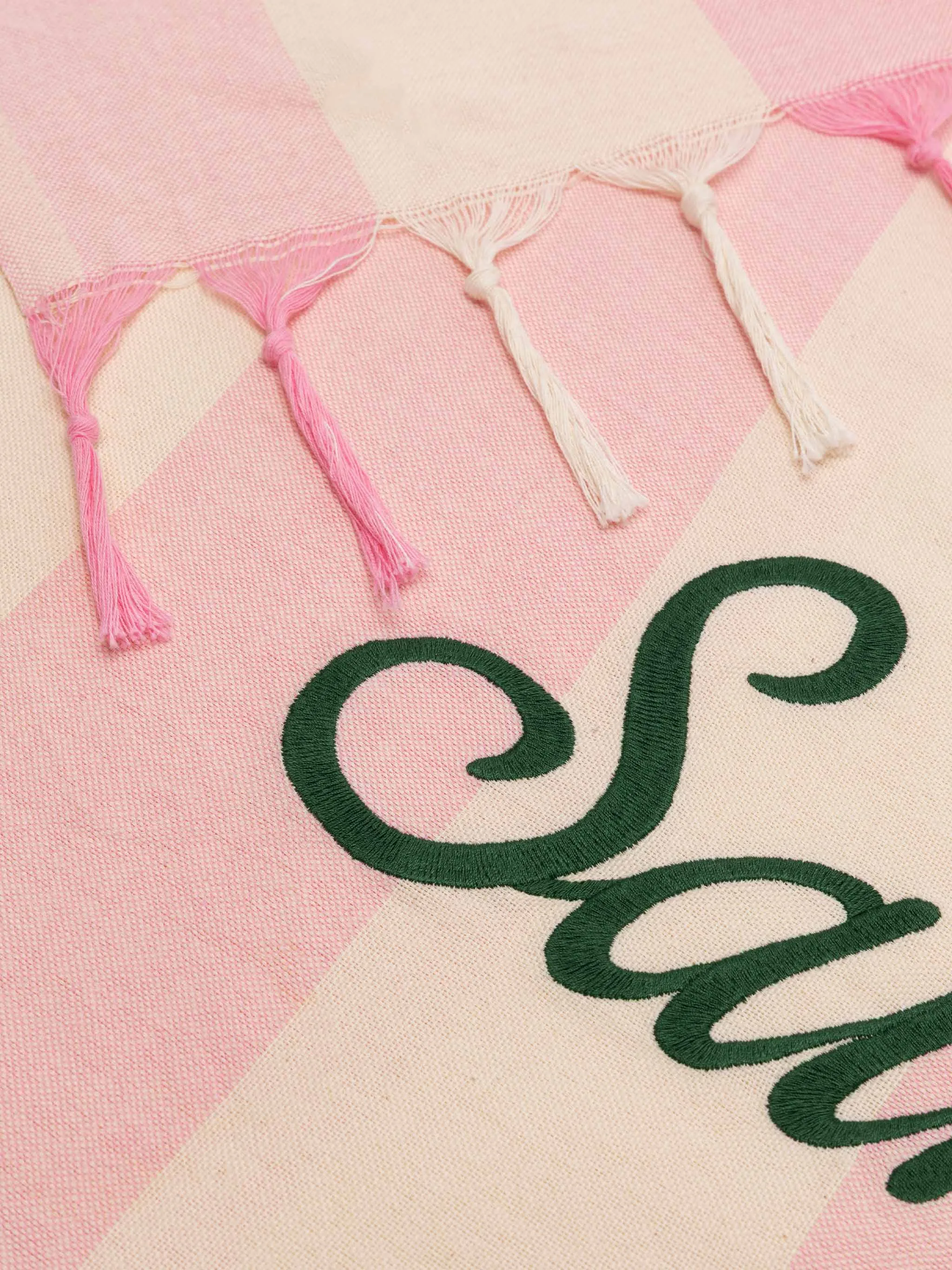 Light cotton Fouta beach towel with pink striped print