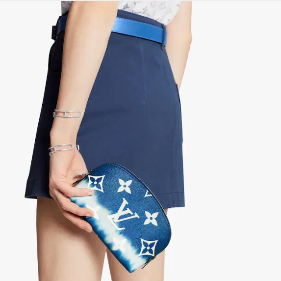 Louis Cosmetique Vuitton Seamless integration Pochette Escale Bleu Multi-device compatible