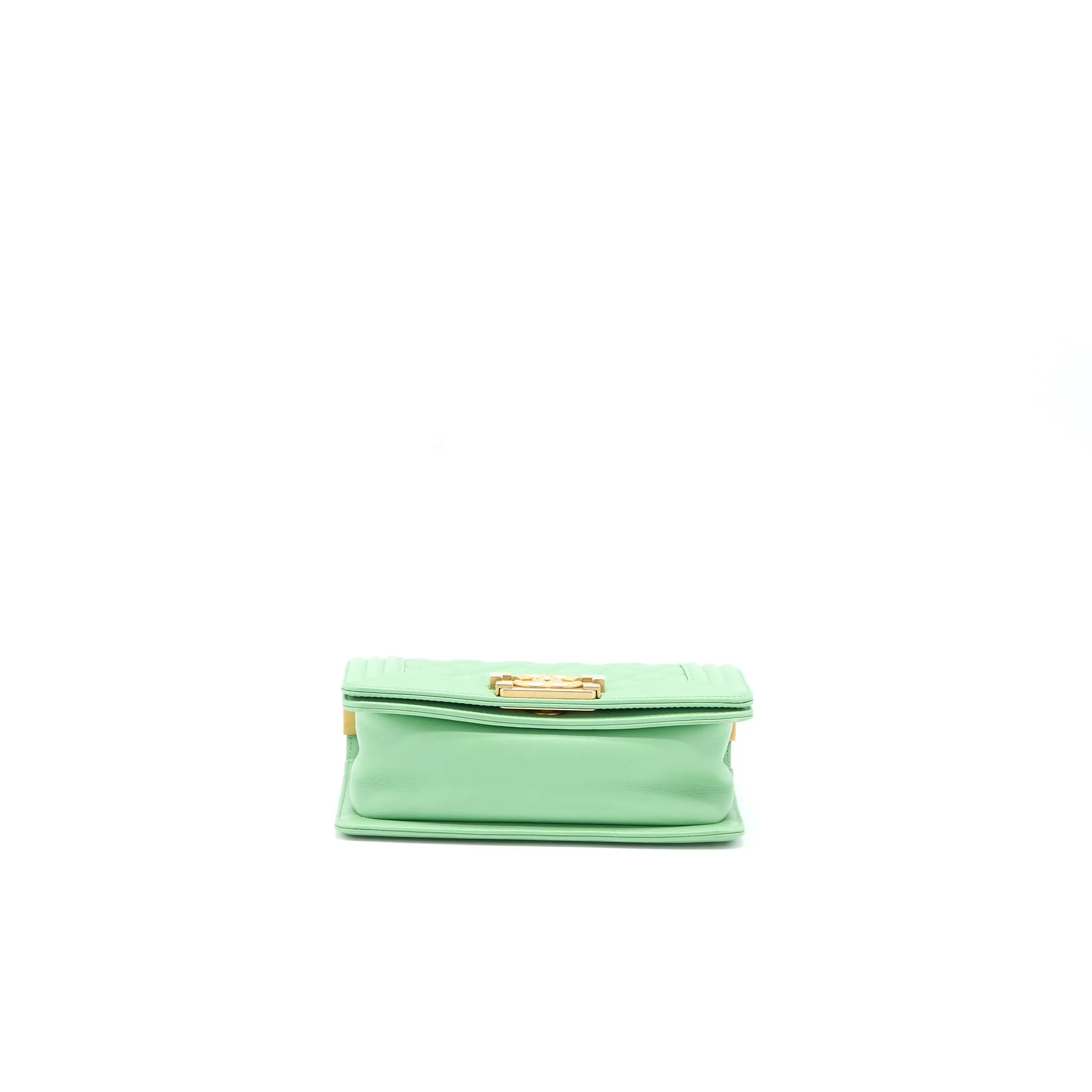 Loyal customers Boy Big-value deals Bag Chanel Calfskin Green Small