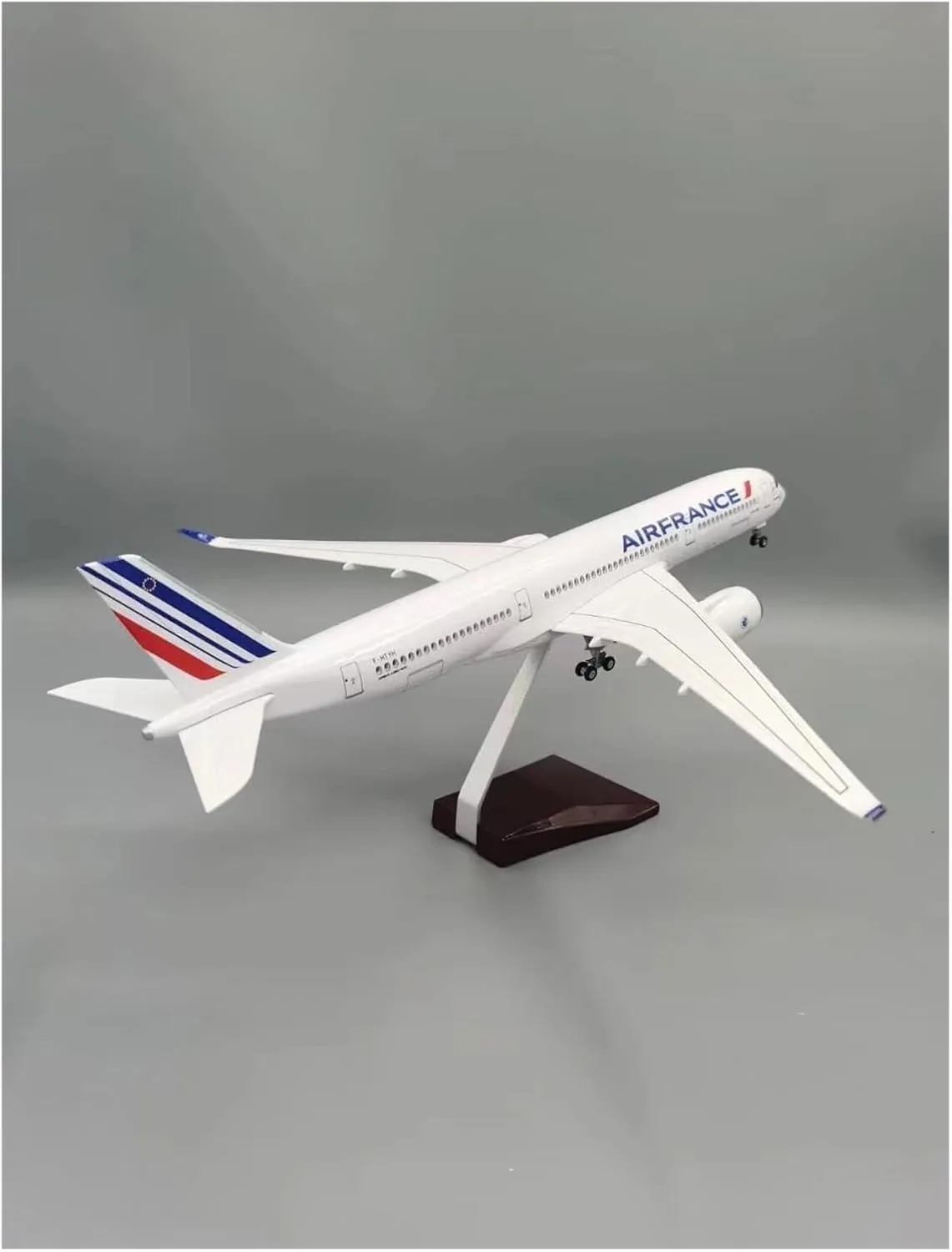 Metal Aircraft Model 47cm Scale for Air France A350 Aircraft Modeling with Landing Gear Wheels Decorative Model Aviation Enthusiasts(No Light)