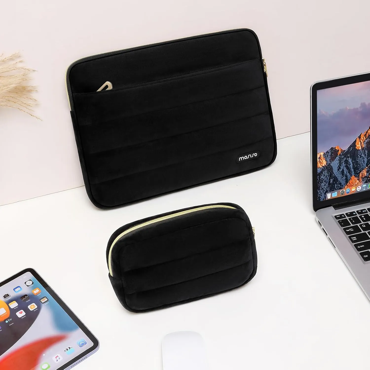 MOSISO 15-16 inch Laptop Case, 15.6 inch Laptop Sleeve Compatible with MacBook Pro 16, HP, Acer, Dell, Lenovo, ASUS Notebook Computer, Ultra Soft Cozy Lightweight Horizontal Bag with Small Case, Black