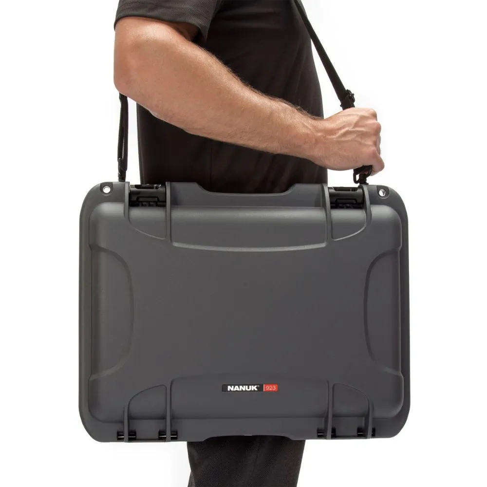 NANUK 923 with Laptop Kit - Graphite