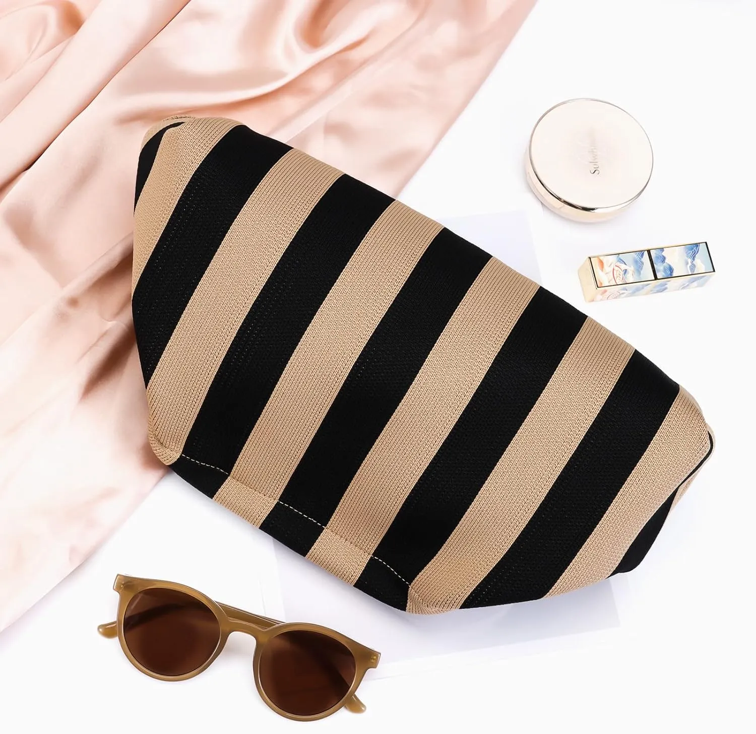 Ovida Colorblock Clutch Purse for Women Summer Beach Dumpling Clutch Crochet Handbag Ruched Cloud Clutch Bag for Party