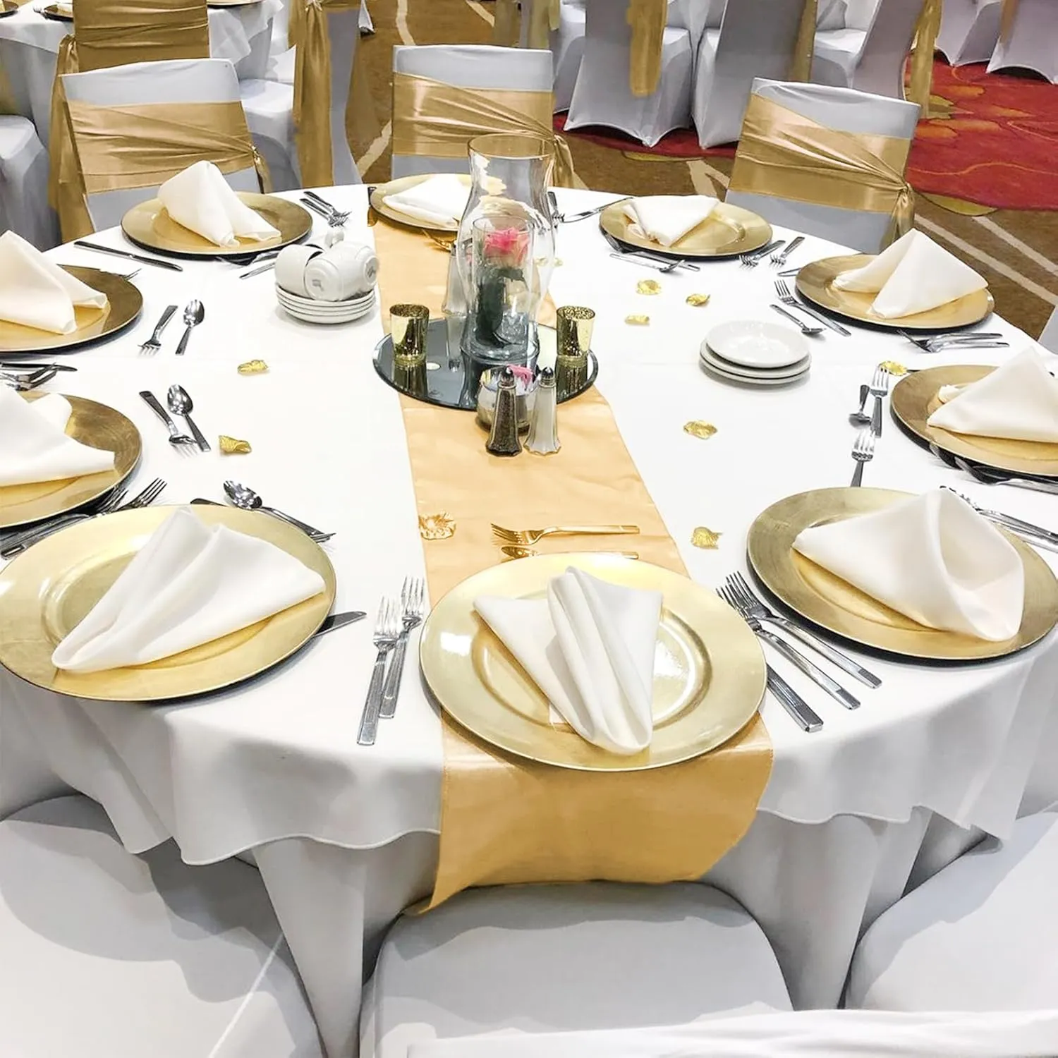 Pesonlook 15 Pack Satin Table Runners Champagne 12 x 108 Inch Long Table Runners for Rectangle Round Tables,Smooth Satin Table Runner for Wedding, Birthday Party Banquets Decoration