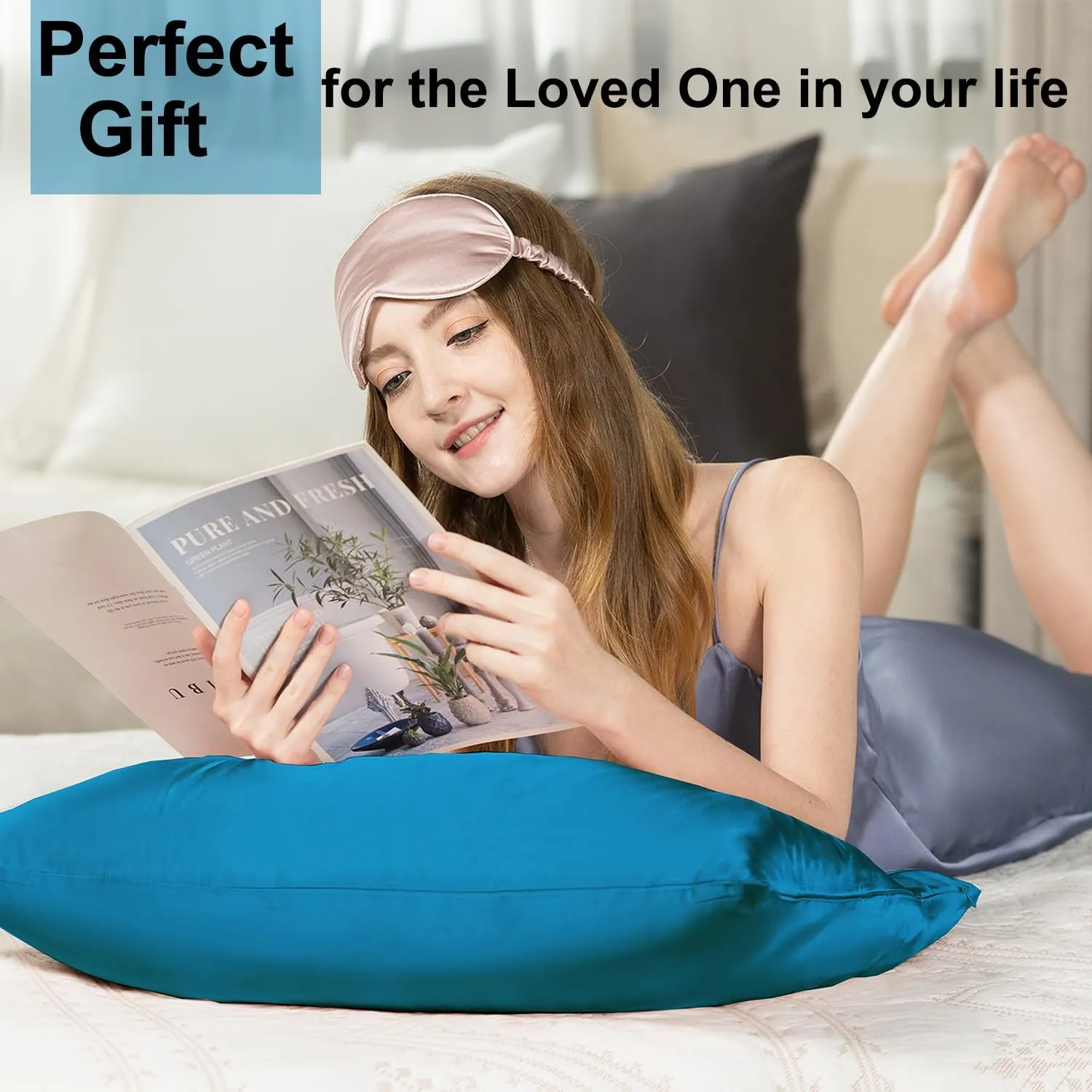 Ravmix Silk Pillow Cases with Zipper, 21momme Mulberry Silk Pillowcase for Hair Skin Health, Soft Smooth Breathable Cool Pillow Cover for Beauty Sleep with Gift Box 1PC(Standard 20"x26", Peacock Blue)