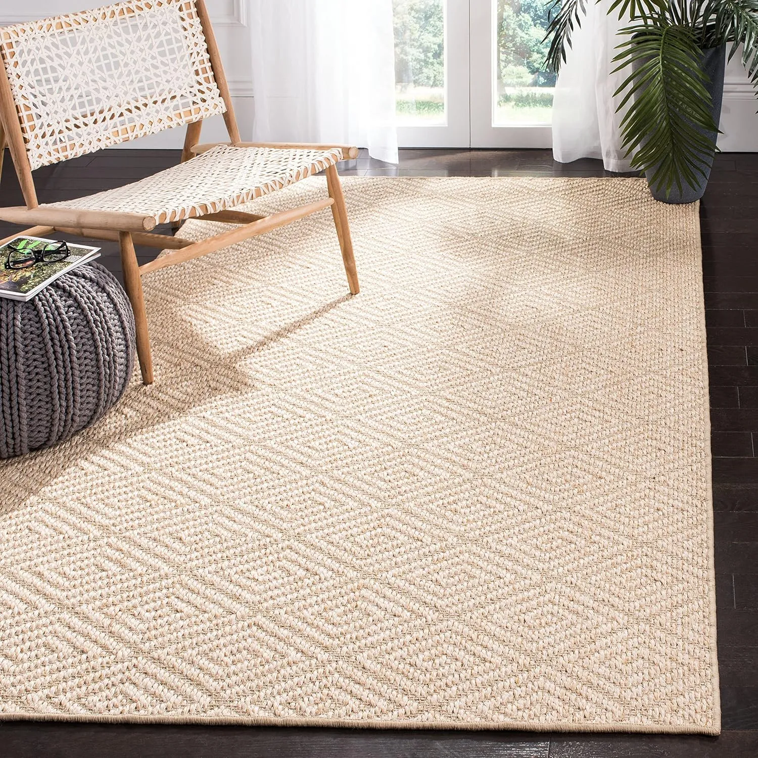 SAFAVIEH Palm Beach Collection Area Rug - 8' x 10', Beige & Beige, Sisal Design, Non-Shedding & Easy Care, Ideal for High Traffic Areas in Living Room, Bedroom (PAB360A)