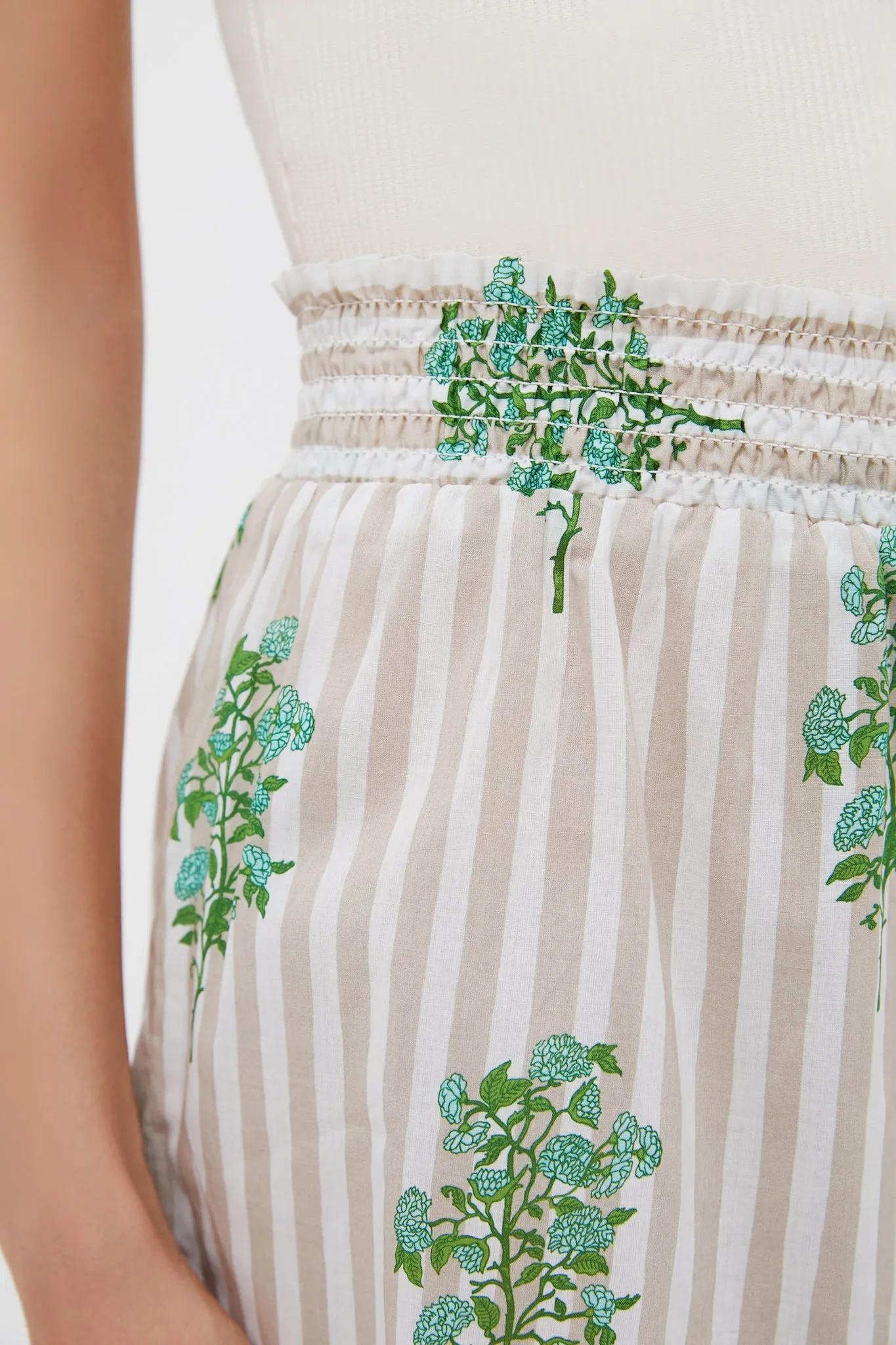 Sand Striped Bouquet Jolie Short