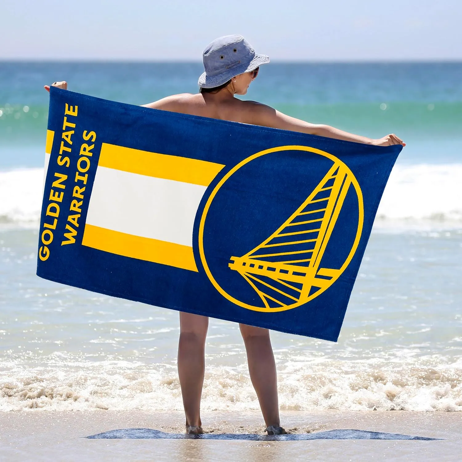 The Northwest Company MLB Milwaukee Brewers Zone Read Beach Towel
