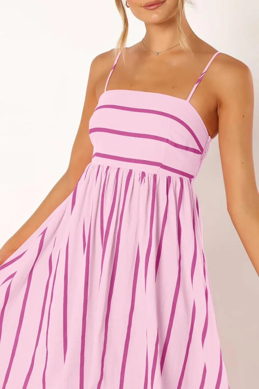 utcoco Womens Summer Striped Back Smocked Maxi Sundresses Spaghetti Strap Cut Out Flowy Swing A Line Long Dress