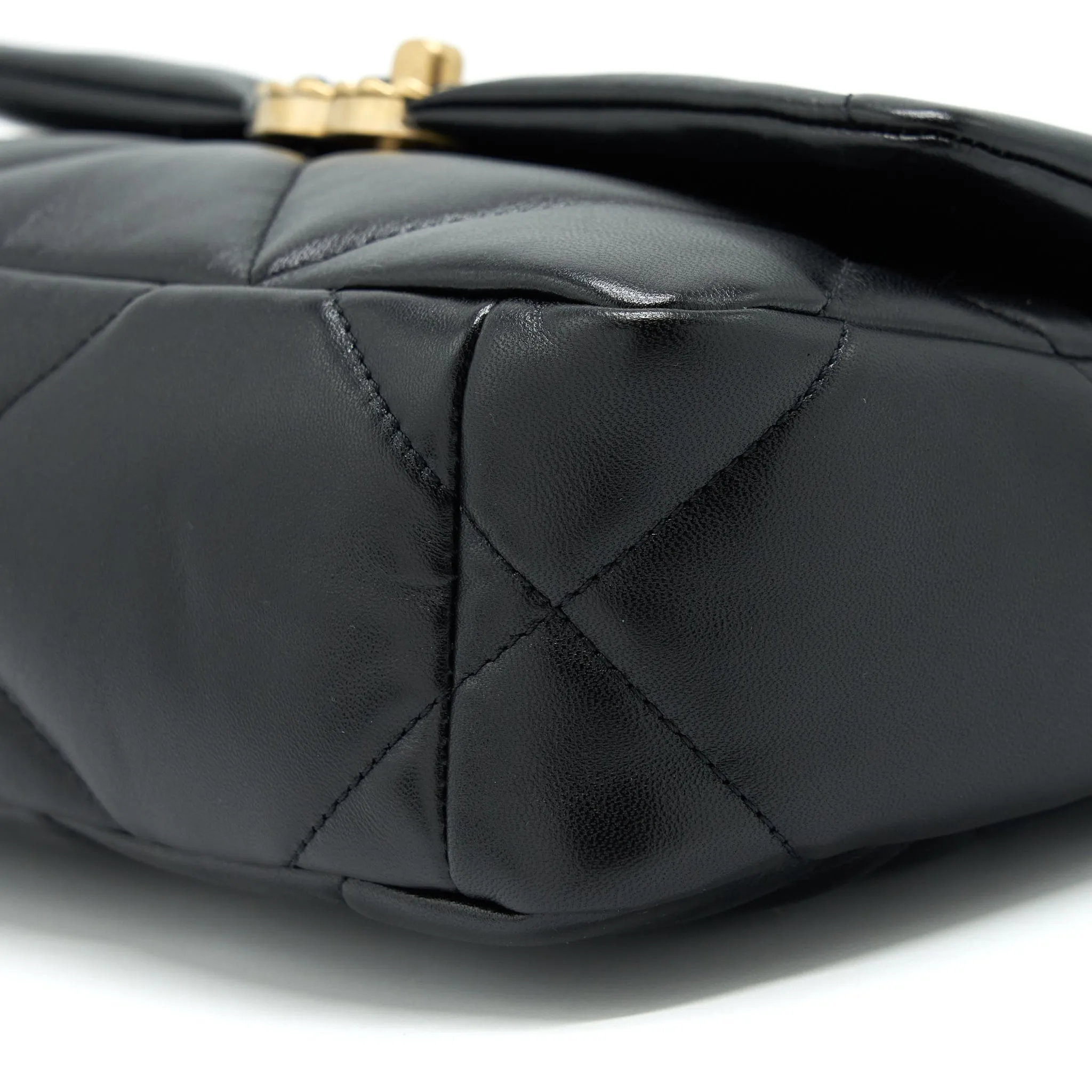 With Lambskin Multicolour Bag Top pick Small Chanel 19 Luxurious touch Hardware Black