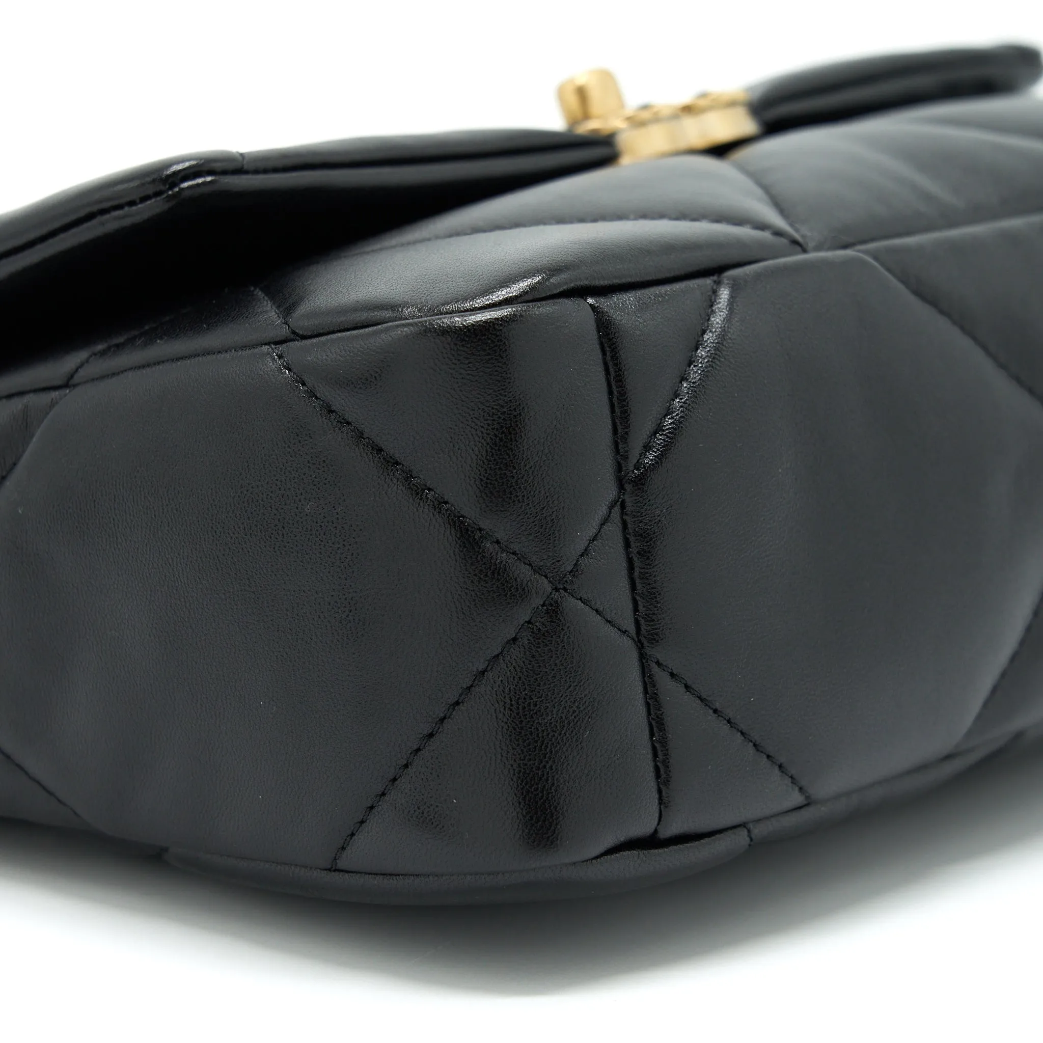 With Lambskin Multicolour Bag Top pick Small Chanel 19 Luxurious touch Hardware Black
